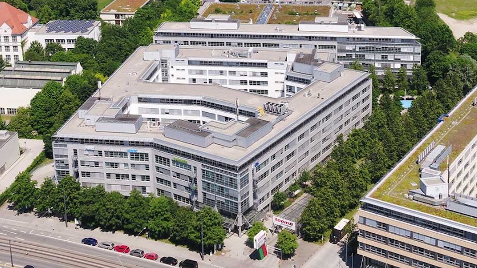 In der Münchner Grillparzerstraße gab es schon lange Biotech-Labore, gleich nebenan sitzt auch das bayerische Gesundheitsministerium. Nun zieht auch das erste Münchner BioLabs hier ein.