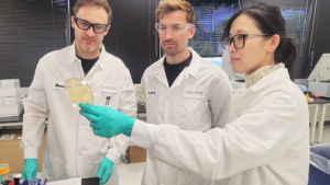 Das Cellibre-Team (v.l.) Dr. Russell Komor, Dr. Caleb Walker, Dr. Diep Nguyen
