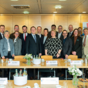 mtz.de_CEO_Treffen_Medica_Gruppenfoto_kl.