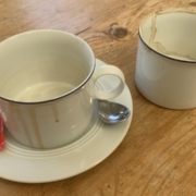 Lästiger Rückstand an Tassen lieferte Geistesblitz für die Verwendung im Labor