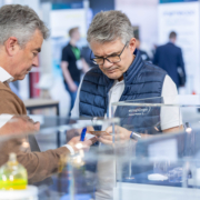 Die MedtecLIVE bietet Gelegenheit zum persönlichen Austausch.