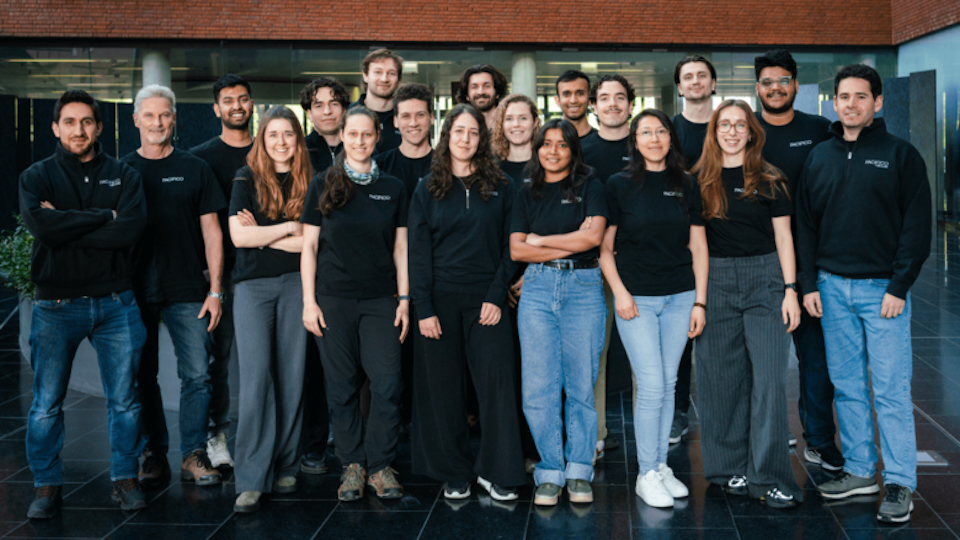 Das Team von Pacifico Bio, eine internationale Mischung aus Biotechnologie-Enthusiasten in der BioCity Leipzig