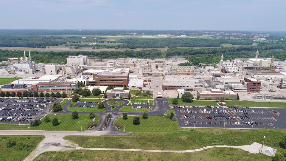 DCIM100MEDIADJI_0010.JPG Nicht ganz klein und doch noch Platz zum weiteren Ausbau, Evonik-Standort in Indiana (USA)