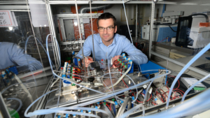 mtz.de_Christian_Bur_Uni_Saarland_Gesundheitsassistent