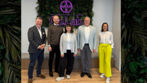 Aus den USA neu in Berlin gelandet. Team Phinomcs im Bayer Co.Lab: Guido Mathews, Phinomics; Simon Cladders, Bayer; Massa Shoura, Phinomics (CEO); Stephen Levene, Phinomics; Ruth Shah, Bayer
