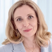 Dr. Joanna Holbrook, neue CSO bei der Hamburger Evotec